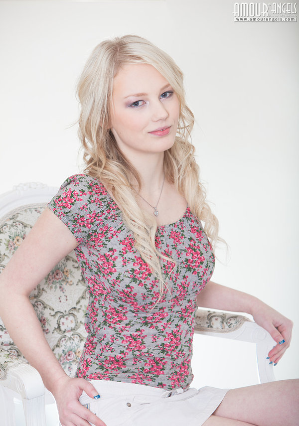 Александра, 25 лет, 4 размер груди